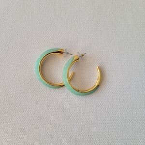 VINCE CAMUTO Gold Aruba Blue Thorn Horns Hoop Pierced Earrings